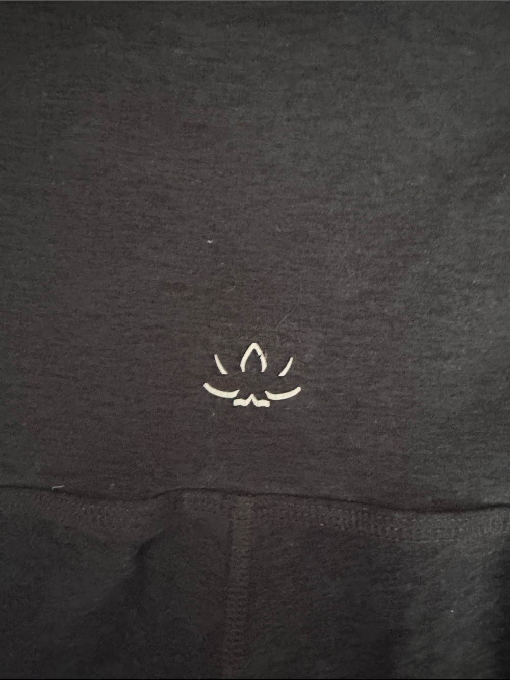 Beyond Yoga Beyond the Bump Maternity Bike Shorts - Picture 5 of 6